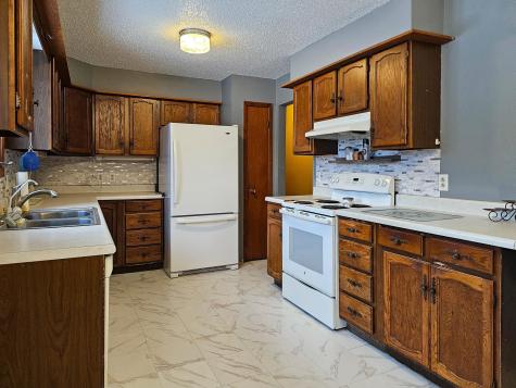 452 4th Street NW Perham MN 56573