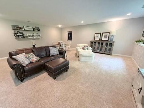 27427 107th Street NW Zimmerman MN 55398