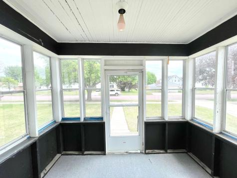 109 White Street N Comfrey MN 56019