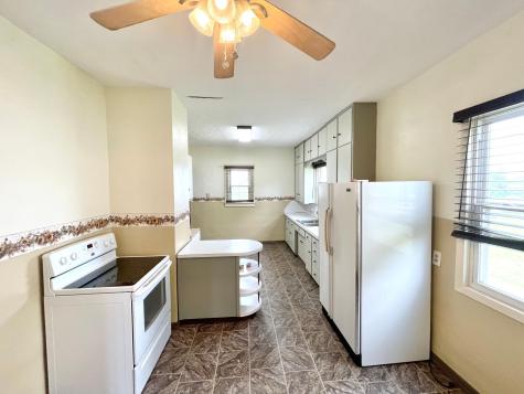 109 White Street N Comfrey MN 56019