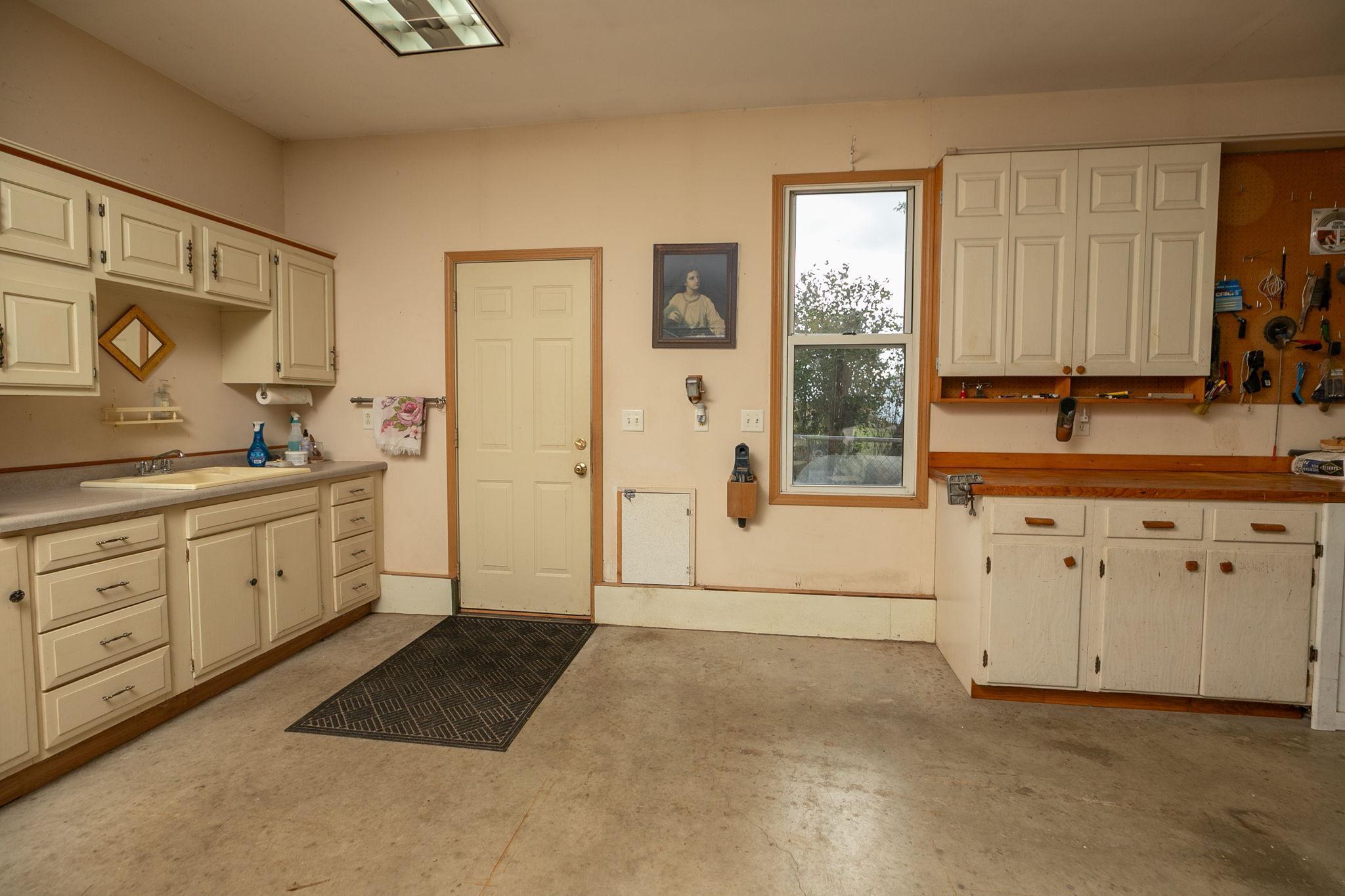 17395 540th Avenue Austin MN 55912