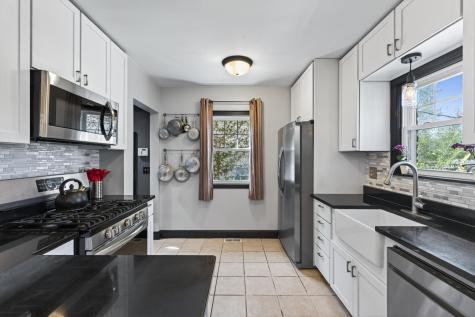 4048 17th Avenue S Minneapolis MN 55407