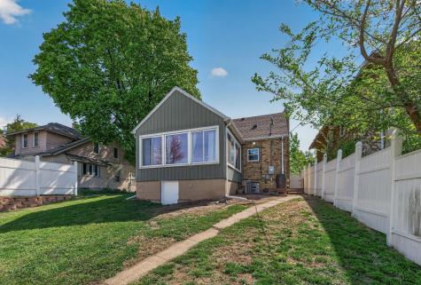4048 17th Avenue S Minneapolis MN 55407