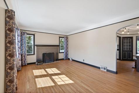 4048 17th Avenue S Minneapolis MN 55407