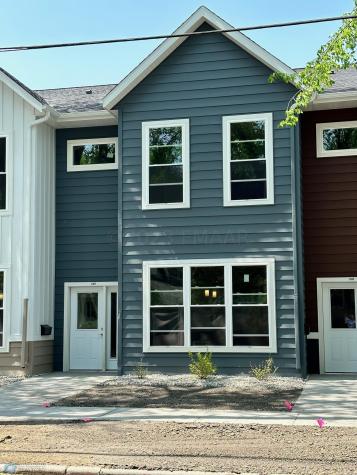 1112 12 Street N Fargo ND 58102