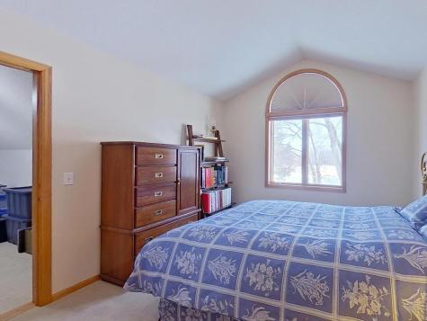 2660 Vega Avenue Mayer MN 55360