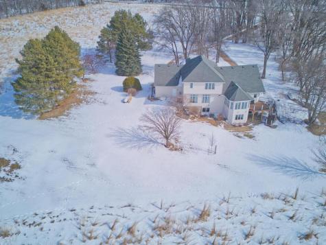 2660 Vega Avenue Mayer MN 55360