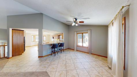 2210 9th Avenue SE Willmar MN 56201