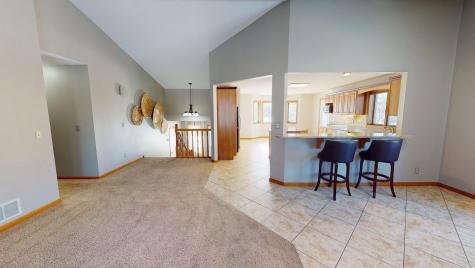 2210 9th Avenue SE Willmar MN 56201