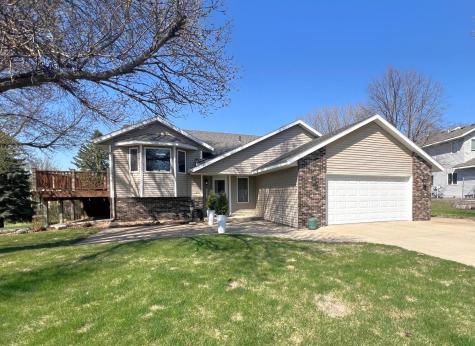 2210 9th Avenue SE Willmar MN 56201