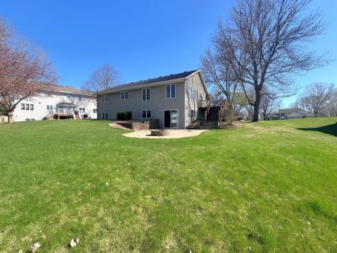 2210 9th Avenue SE Willmar MN 56201