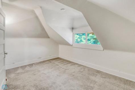 1036 12th Street N Fargo ND 58102