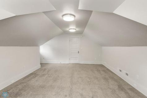 1036 12th Street N Fargo ND 58102