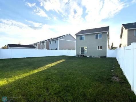 4110 52nd Street S Fargo ND 58104