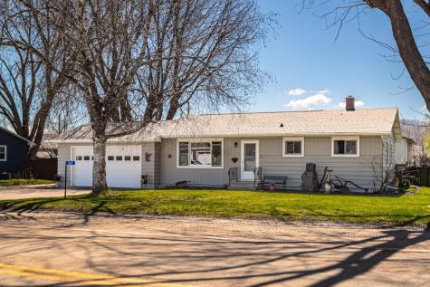 1367 County 25 La Crescent MN 55947
