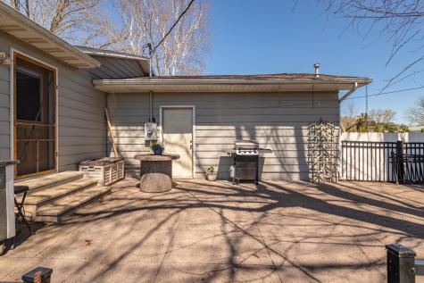 1367 County 25 La Crescent MN 55947