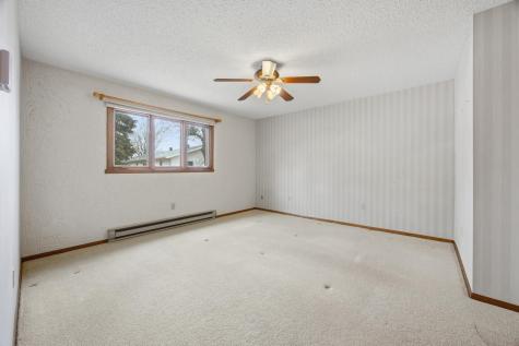 120 3rd Street Davenport ND 58021