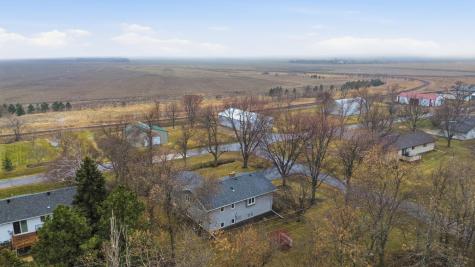 120 3rd Street Davenport ND 58021