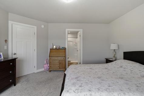 6877 17th Street S Fargo ND 58104