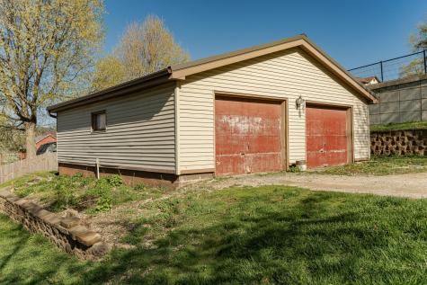 113 Valley Street NE Preston MN 55965