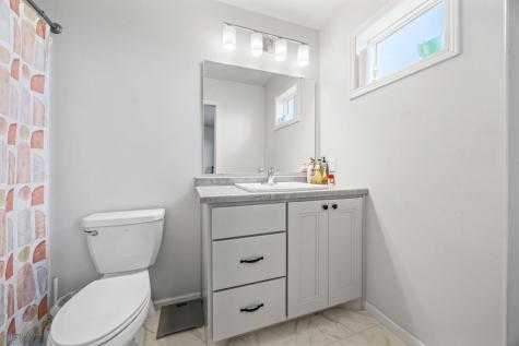 7271 101st Avenue S Horace ND 58047