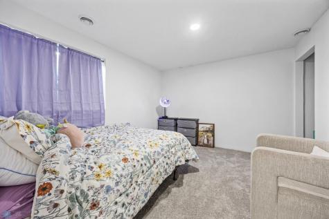 7271 101st Avenue S Horace ND 58047