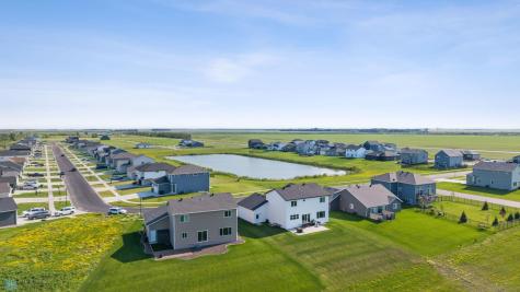 7271 101st Avenue S Horace ND 58047