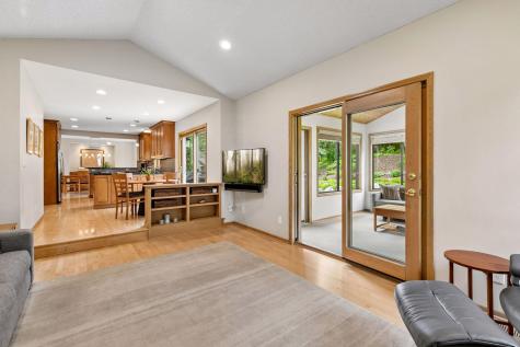 1433 Appaloosa Trail Eagan MN 55122