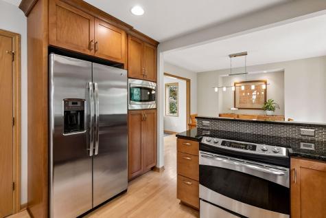 1433 Appaloosa Trail Eagan MN 55122