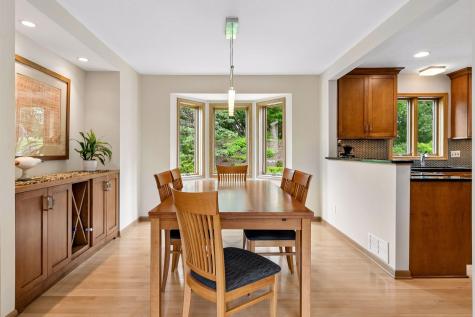 1433 Appaloosa Trail Eagan MN 55122