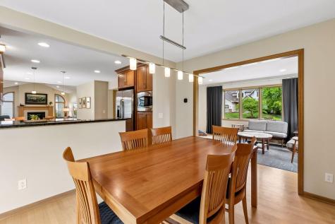 1433 Appaloosa Trail Eagan MN 55122