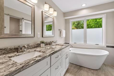 1433 Appaloosa Trail Eagan MN 55122