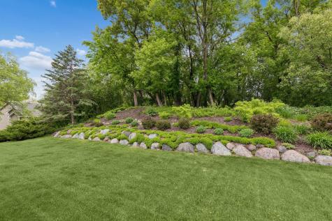 1433 Appaloosa Trail Eagan MN 55122