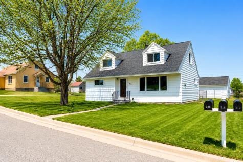 320 Michigan Avenue W Gilbert MN 55741