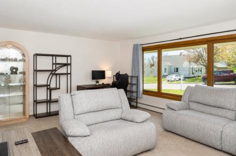 320 Michigan Avenue W Gilbert MN 55741