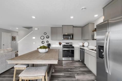 2117 Highview Ridge Court Shakopee MN 55379