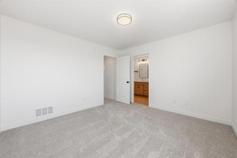 6200 86th Avenue S Horace ND 58047