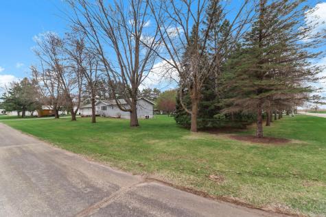 418 N Clayborn Avenue Parkers Prairie MN 56361