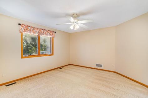 912 Aurora Circle Red Wing MN 55066