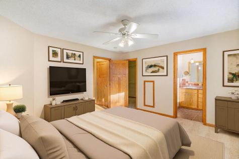 912 Aurora Circle Red Wing MN 55066