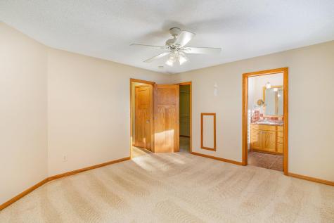 912 Aurora Circle Red Wing MN 55066
