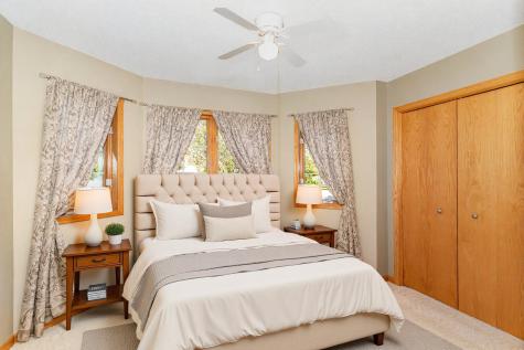 912 Aurora Circle Red Wing MN 55066