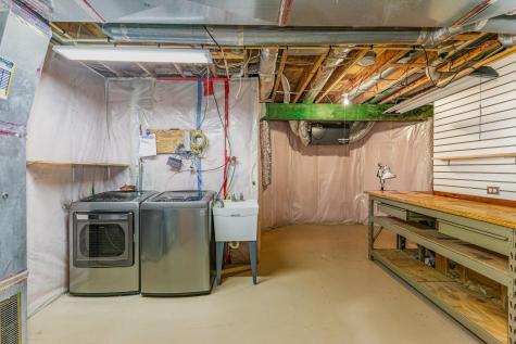 912 Aurora Circle Red Wing MN 55066