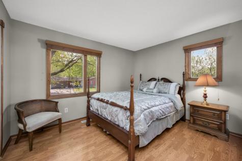 19055 Jordan Trail Lakeville MN 55044