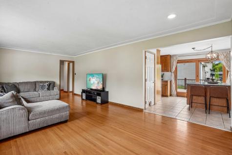 6201 Laurene Avenue Circle Pines MN 55014