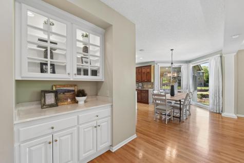 10145 Powers Lake Trail Woodbury MN 55129