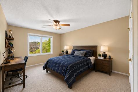 10145 Powers Lake Trail Woodbury MN 55129