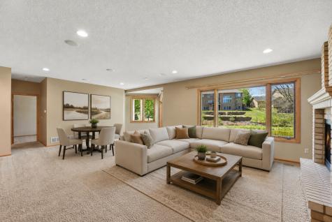 10145 Powers Lake Trail Woodbury MN 55129