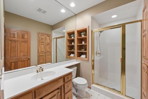 10145 Powers Lake Trail Woodbury MN 55129