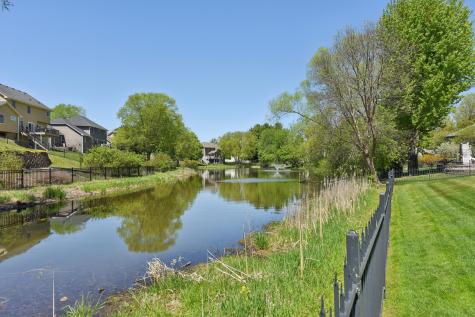 10145 Powers Lake Trail Woodbury MN 55129